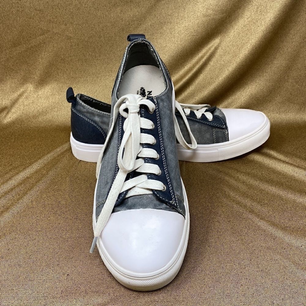 Roots Natural Comfort and Health Cap Toe Sneakers